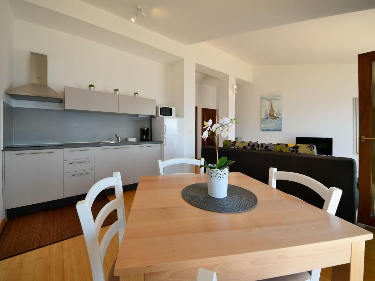Apartment Val 2-1 By Interhome Sveti Juraj Εξωτερικό φωτογραφία