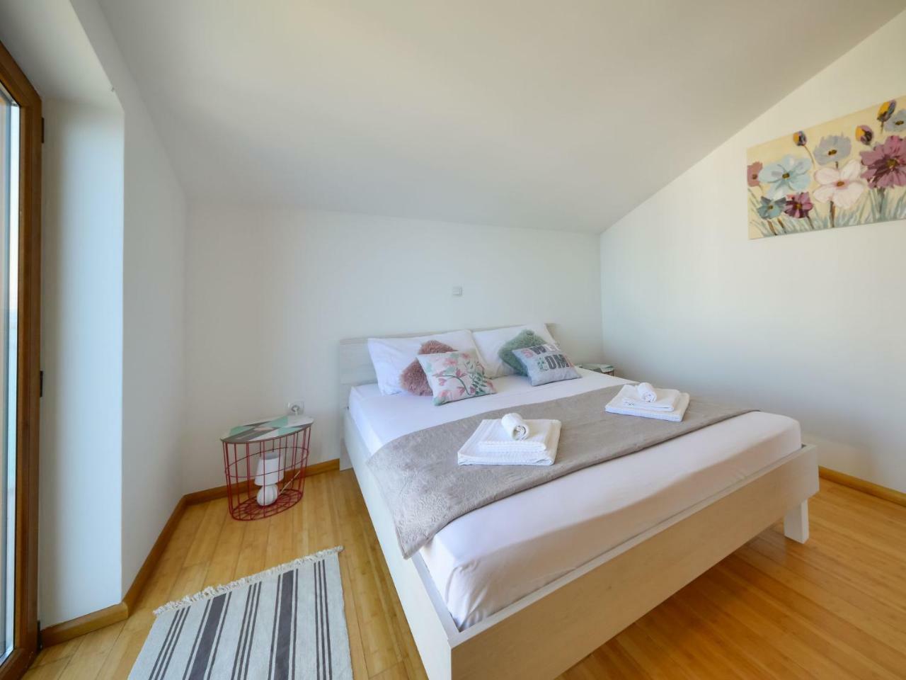 Apartment Val 2-1 By Interhome Sveti Juraj Εξωτερικό φωτογραφία